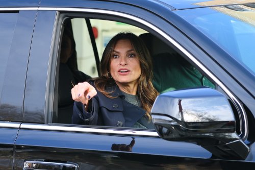 Mariska Hargitay Mistaken for Real Cop by Young Girl While Filming 'SVU'
