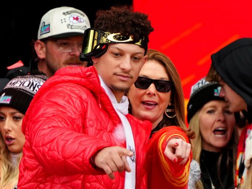 Patrick Mahomes' Mom Hailed By Children's Charity Amid Family ...