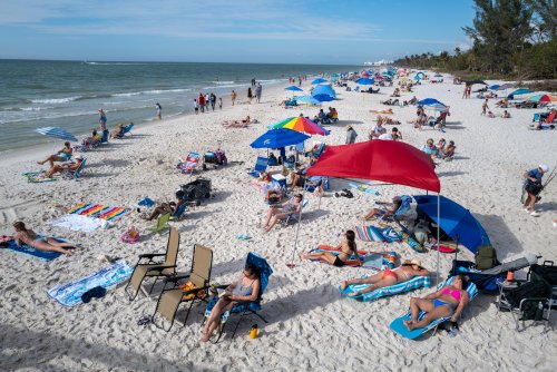 Number of People Moving to Texas, Florida Cities Plummets