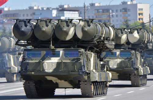 Ukraine Destroys Russian Battery Of S-300 Air Defense Systems: Military ...