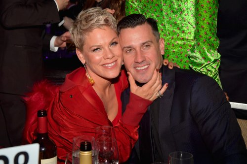 Pink's Furious Three-word Response To Husband Carey Hart's News | Flipboard