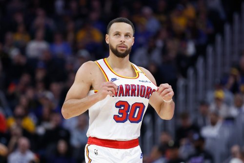 Warriors' Steve Kerr Offers Massive Update on Steph Curry Following Scary Injury