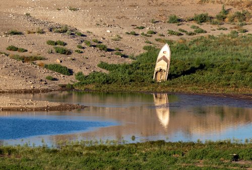 Photos Show Boat Disappear As Lake Mead Water Levels Rise Flipboard