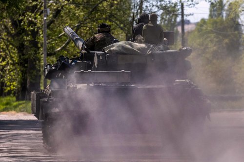Russian sneak attack on Sumy area fails, Putin forces lose Ukrainian ground.