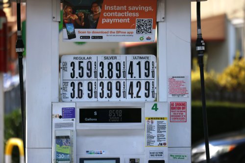 Falling Gas Prices May Be Sign of Looming Economic Disaster