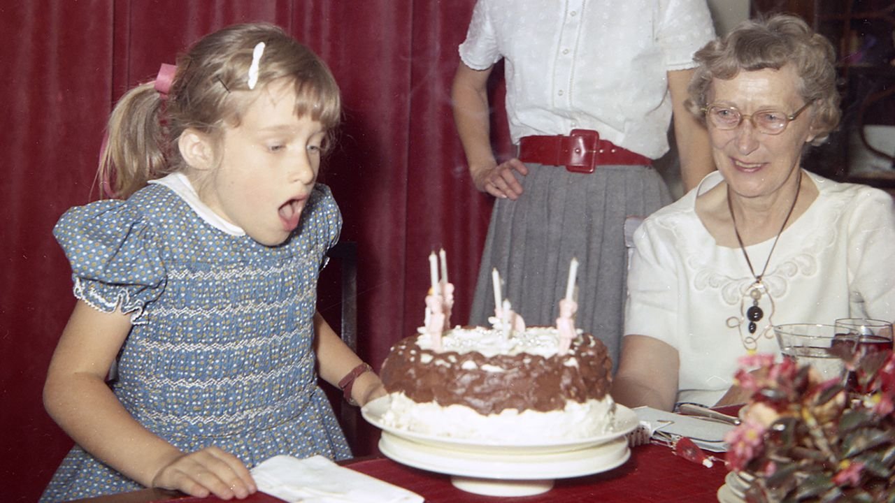 My Life with Left-Handed Women | Flipboard