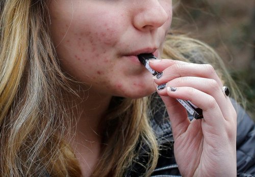 Student thought vape was marijuana, but it was laced with fentanyl. Narcan used to save youth