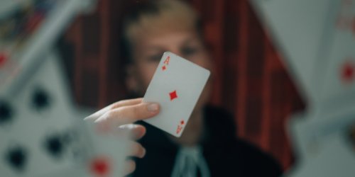 5 New Books on How Deception Really Works