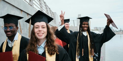 A New Curriculum for the Future of Business School