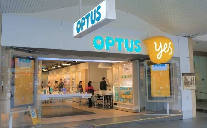 Optus may ban smart glasses in stores, offices