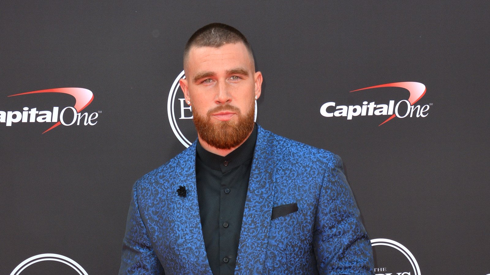 What Travis Kelce's Friends Really Think Of His Relationship With Taylor Swift