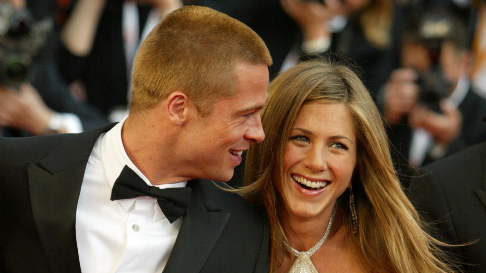A Timeline Of The Ups And Downs Of Brad Pitt And Jennifer Aniston's Relationship