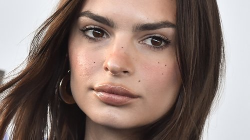 Here's What Emily Ratajkowski Really Looks Like Without Makeup - Nicki ...