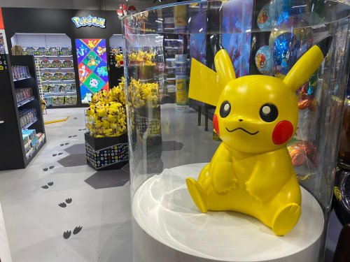 Besucht das "Pokémon Center" in Berlin, feiert & macht Fotos mit Pikachu