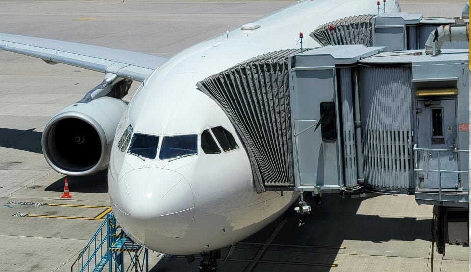 Over 777 flights delayed, 48 canceled amid widespread U.S. travel disruptions