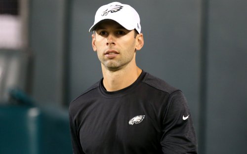 Why Eagles’ Jonathan Gannon hopes a meeting room change will help the defense
