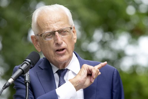 Pascrell: America’s oligarchs are ripping us off. And Democrats are helping! | Moran
