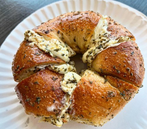A viral ‘stuffed’ bagel has invaded in N.J. Does it live up to the hype?