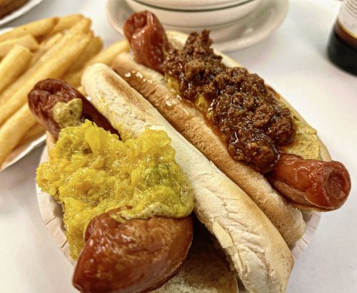 3 of NYC’s best hot dog joints are actually in N.J., national site says