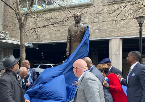Statue of labor pioneer A. Philip Randolph unveiled at Newark Penn Station