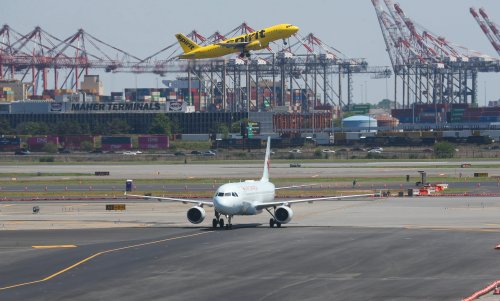 A timeline of chaos at Newark airport: Inside the terrifying last 2 weeks, and how we got here