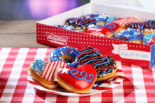Fourth of July 2022 freebies: How to get deals on food at Krispy Kreme, Applebee’s, Jamba and more