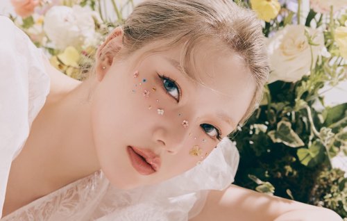 Ex-GFRIEND’s Yerin blooms in teaser for debut solo single ‘Aria’