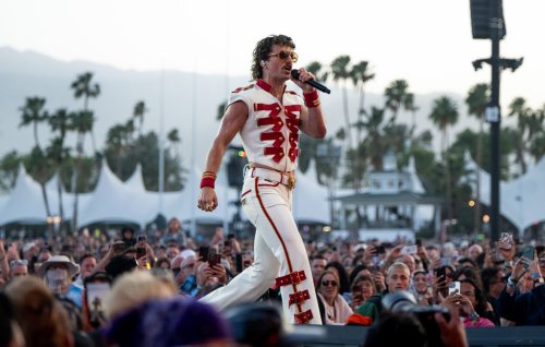 Benson Boone pranks Coachella crowd with Brian May cardboard cutout after Queen legend got a lukewarm reaction at the festival