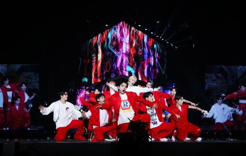 How SEVENTEEN turned their Japan tour into buzzy city-wide extravaganzas