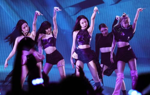 Ticketing and seating details for BLACKPINK’s Singapore and Philippines concerts revealed