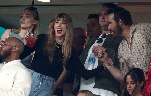 Taylor Swift fans react to ‘Cornelia St’ sign shown at Kansas City Chiefs and New York Jets game