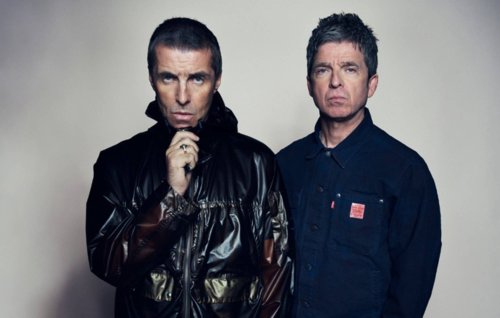 Liam Gallagher casts doubt over manager’s claims about Oasis’ future: “He’s the accountant”