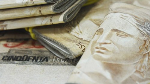 Poupança tem retirada líquida de R$ 5,9 bilhões em setembro