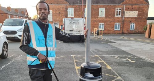 Meet the Long Eaton asylum seeker who spends his spare time litter picking
