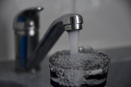 L’administration Trump lève les réglementations sur plusieurs polluants éternels dans l’eau potable