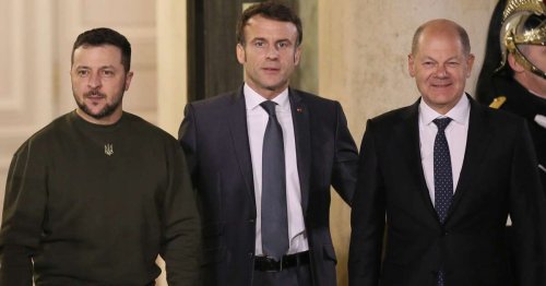 En visite à Paris, Zelensky demande à Macron et Scholz des avions de combat au « plus tôt »