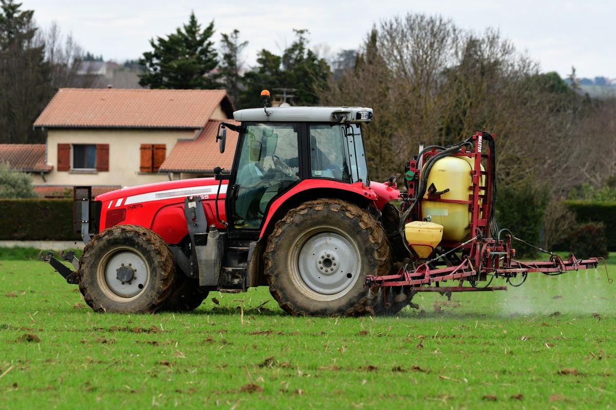 Pesticides : « Tout le monde a intérêt à ce qu’on mette au point des alternatives »