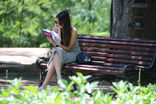 Y a-t-il une « bonne » manière de regarder une femme dans la rue ? Entretien avec Victoire Tuaillon
