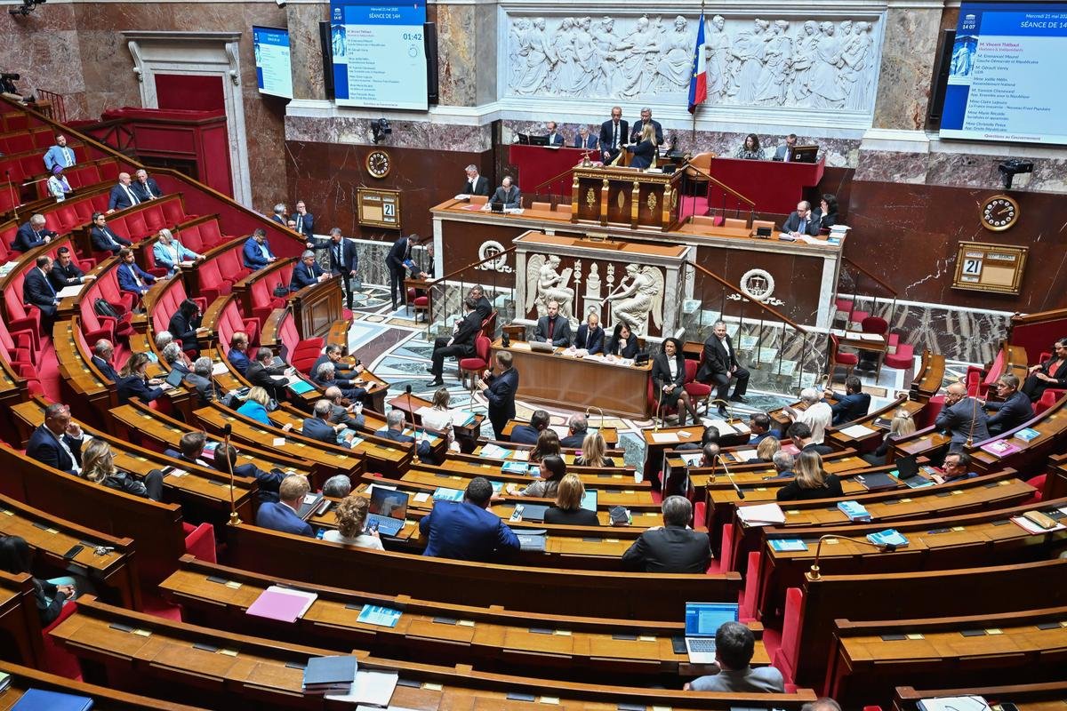 Pesticides et élevages intensifs : près de 3 500 amendements déposés sur la loi « Duplomb »
