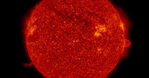 На Солнце произошла вторая по мощности вспышка за последние 12 лет