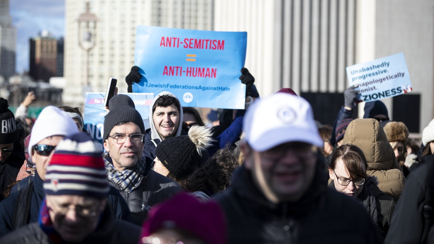 1 in 4 American Jews say they experienced antisemitism in the last year