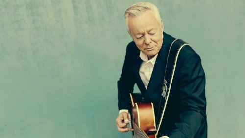 Tommy Emmanuel shows off his 'fearless' fingerpicking guitar style : World Cafe Words and Music Podcast