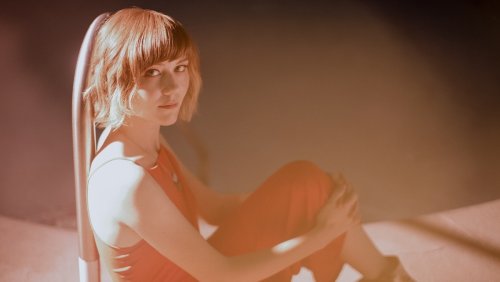 Every Note Rings Clear On Molly Tuttle's 'When You're Ready'