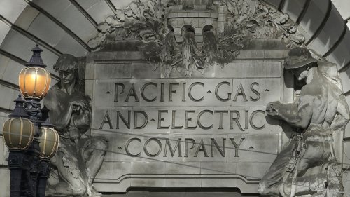 PG&E Will Bury 10,000 Miles of Power Lines So They Don't Spark Wildfires