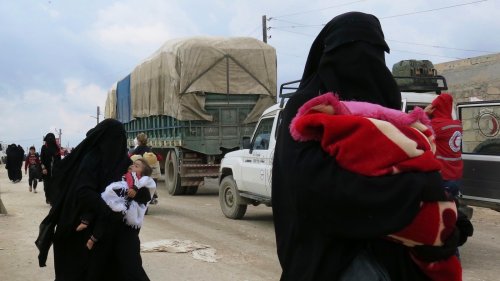 'We Pray For The Caliphate To Return': ISIS Families Crowd Into Syrian Camps