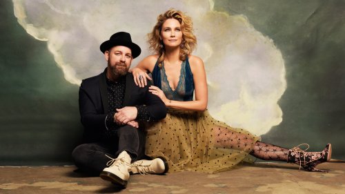 Emotion Is The Engine That Drives Sugarland's 'Bigger'