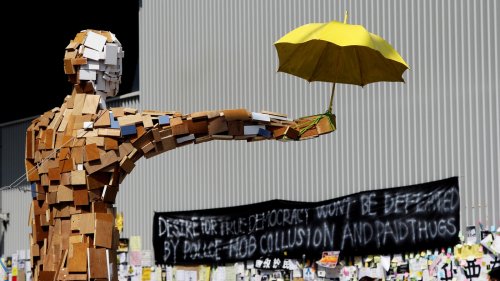 A Hong Kong Protest Camp Spawns Its Own Art