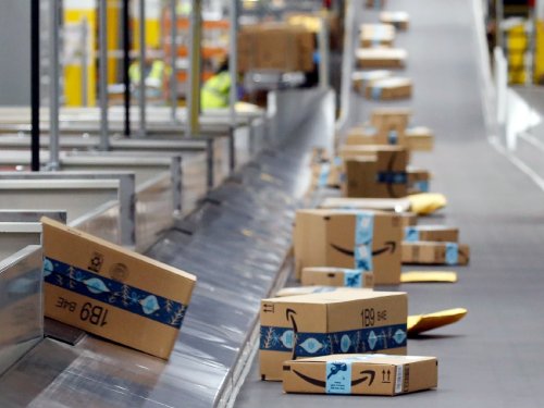 Amazon reports its first unprofitable year since 2014