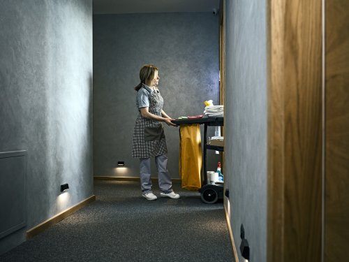 want-your-hotel-room-cleaned-every-day-hotel-housekeepers-hope-you-say