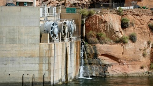Damage at Glen Canyon Dam has Colorado River users concerned